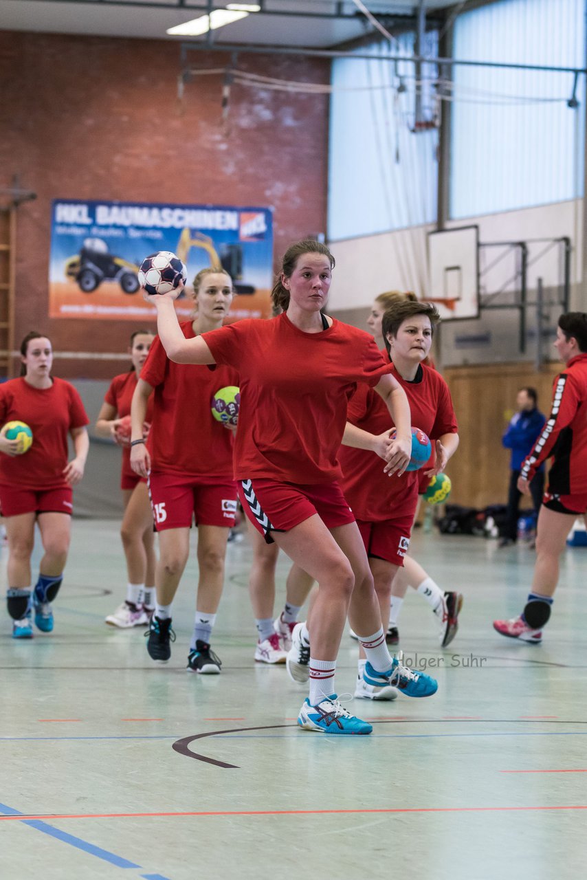 Bild 106 - Frauen Barmstedter TS - Buedelsdorfer TSV : Ergebnis: 26:12